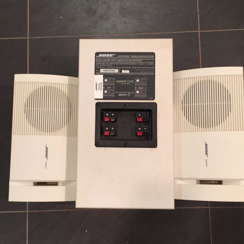 Bose Acoustimass 3 Series III Speaker System